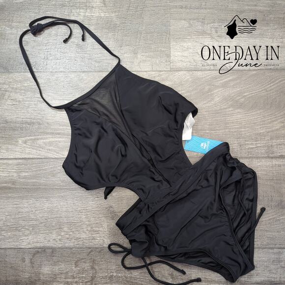 Cupshe Halter Cut Out One Piece Swimsuit Size S - Picture 3 of 7